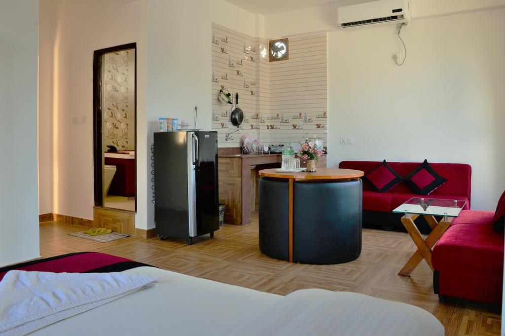 פוקהרה Hotel City Inn - Mountain View מראה חיצוני תמונה