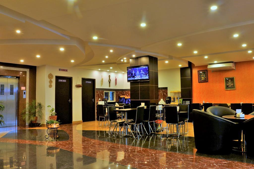 פוקהרה Hotel City Inn - Mountain View מראה חיצוני תמונה