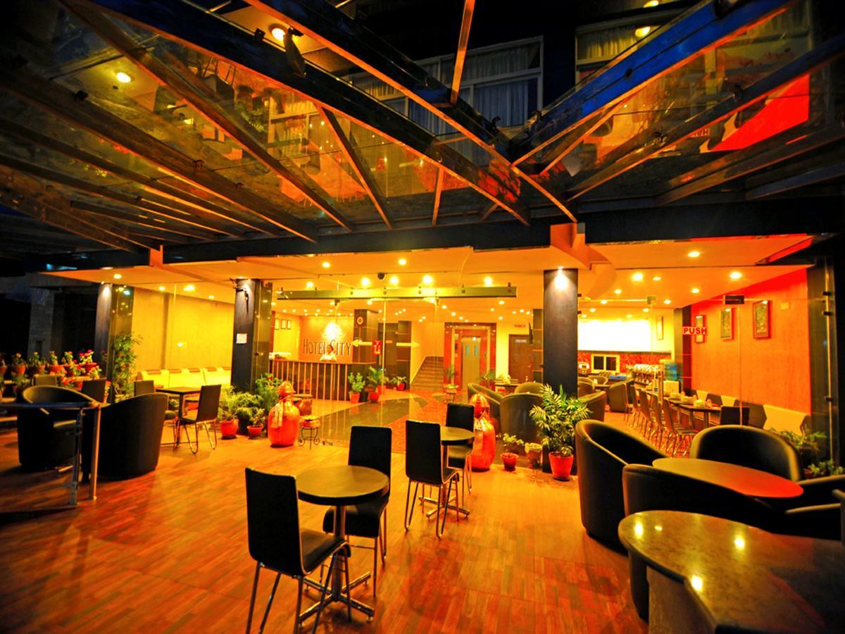 פוקהרה Hotel City Inn - Mountain View מראה חיצוני תמונה