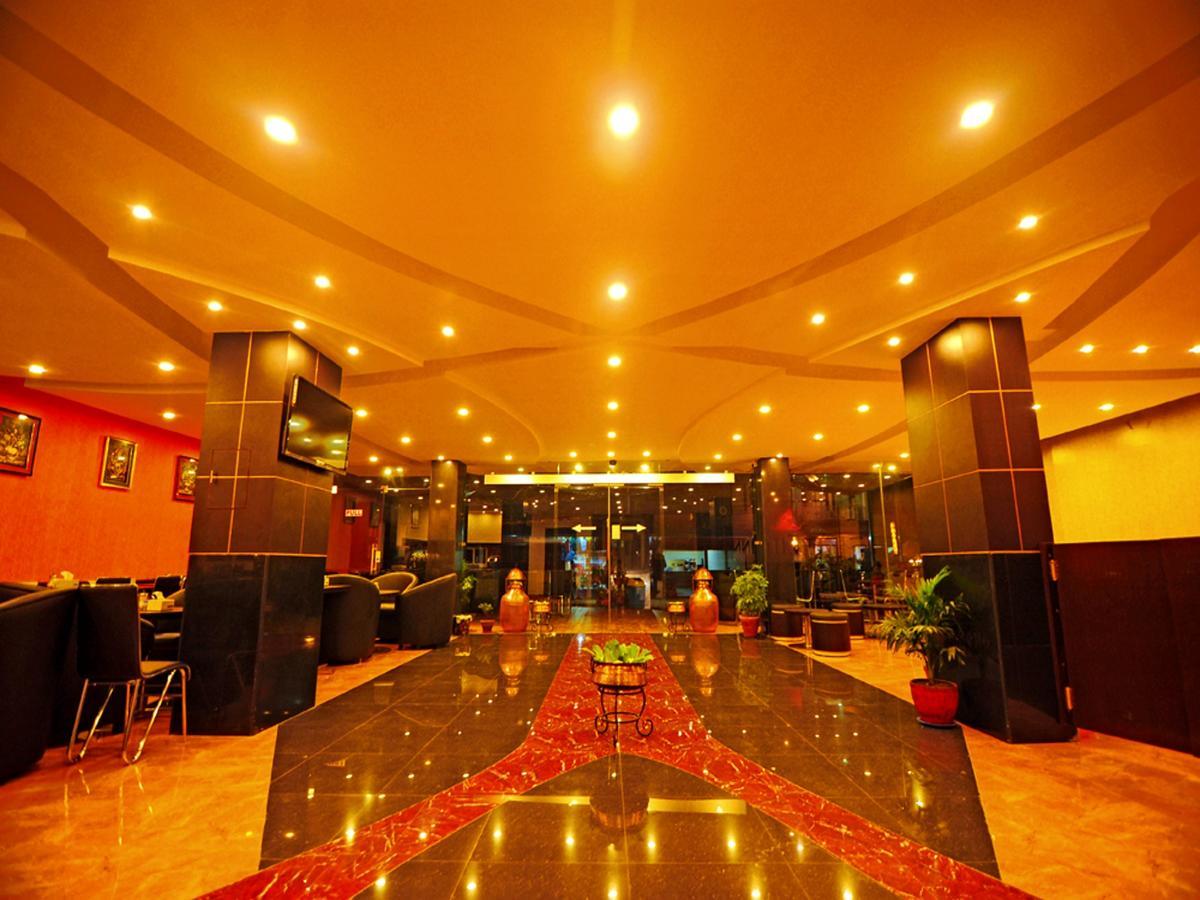 פוקהרה Hotel City Inn - Mountain View מראה חיצוני תמונה