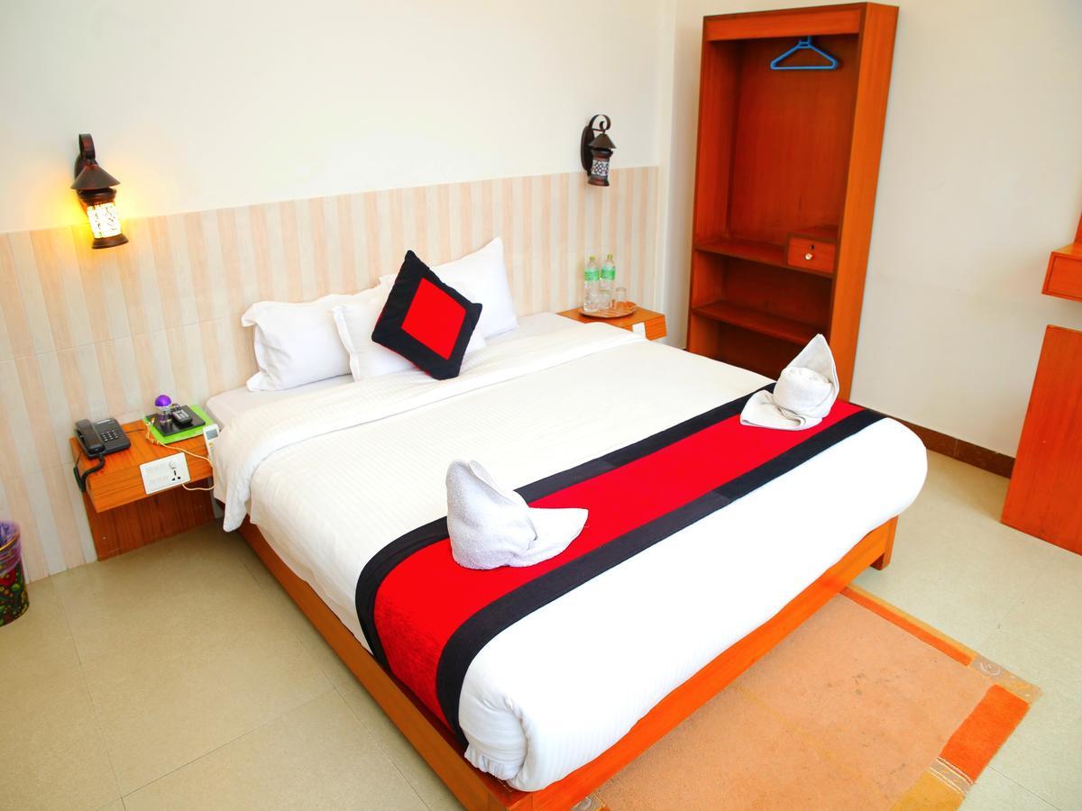 פוקהרה Hotel City Inn - Mountain View מראה חיצוני תמונה