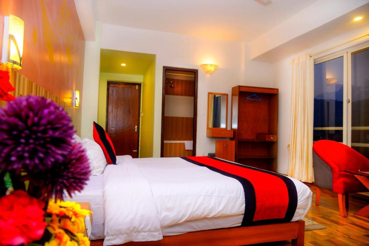 פוקהרה Hotel City Inn - Mountain View מראה חיצוני תמונה